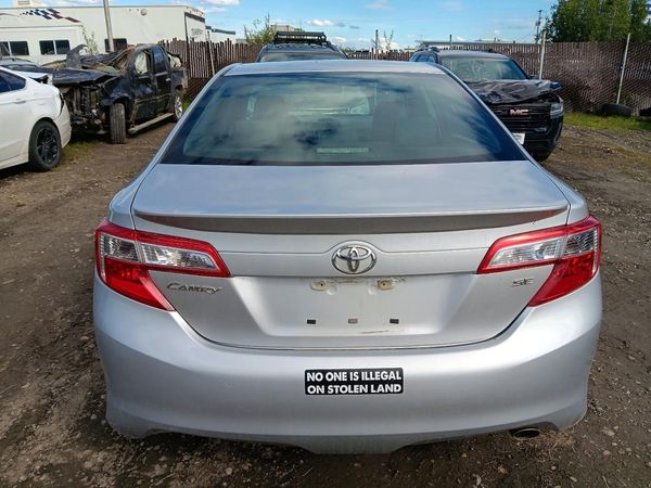 2013 TOYOTA CAMRY