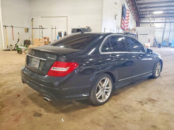 2013 MERCEDES-BENZ C C300
