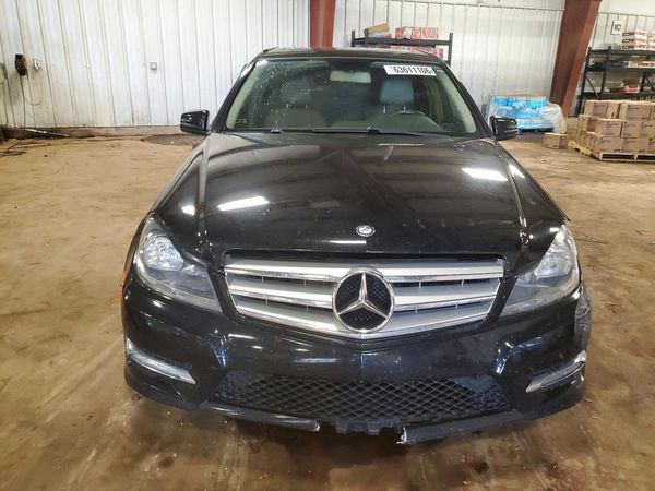 2013 MERCEDES-BENZ C C300