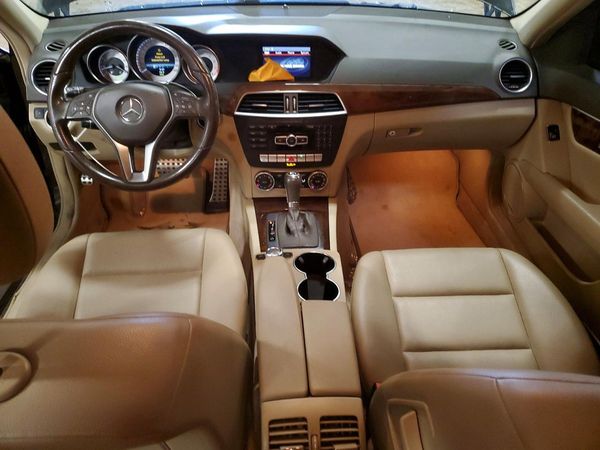 2013 MERCEDES-BENZ C C300
