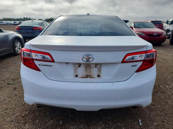 2012 TOYOTA CAMRY