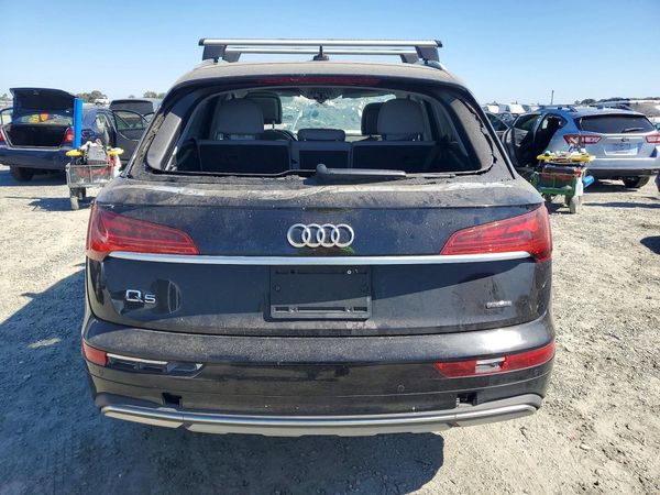2021 AUDI Q5 quattro Premium Plus — DIRR