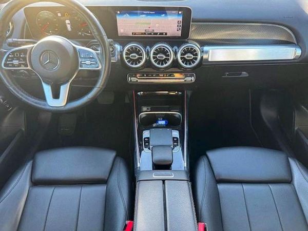 2020 MERCEDES-BENZ GLB GLB250