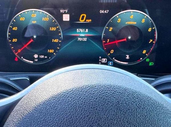 2020 MERCEDES-BENZ GLB GLB250