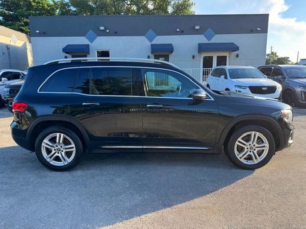 2020 MERCEDES-BENZ GLB GLB250
