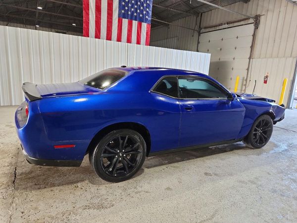 2018 DODGE CHALLENGER SXT