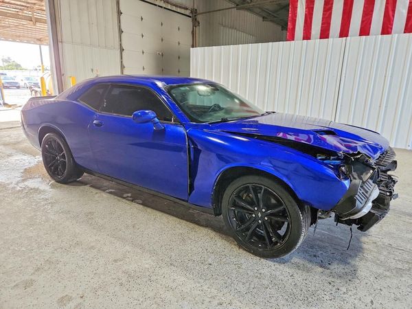 2018 DODGE CHALLENGER SXT