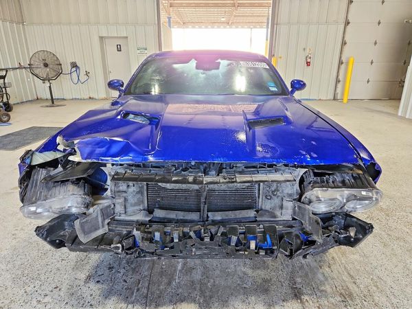 2018 DODGE CHALLENGER SXT