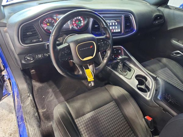 2018 DODGE CHALLENGER SXT