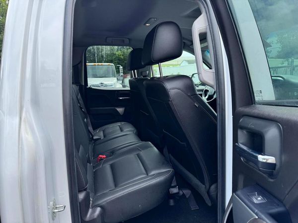 2017 CHEVROLET SILVERADO LT