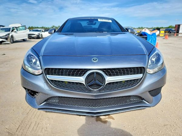 2017 MERCEDES-BENZ SLC SLC300