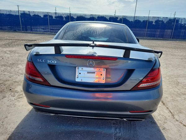 2017 MERCEDES-BENZ SLC SLC300