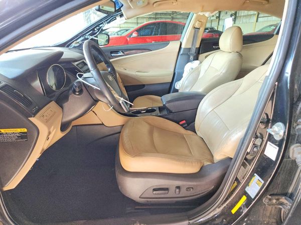 2013 HYUNDAI SONATA