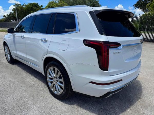 2021 CADILLAC XT6 Premium Luxury
