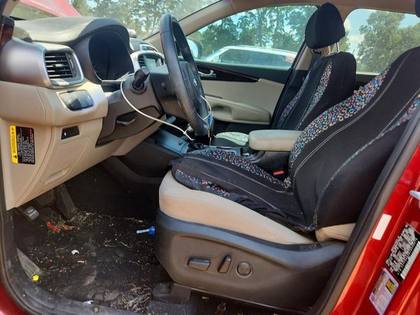 2018 KIA SORENTO L, LX
