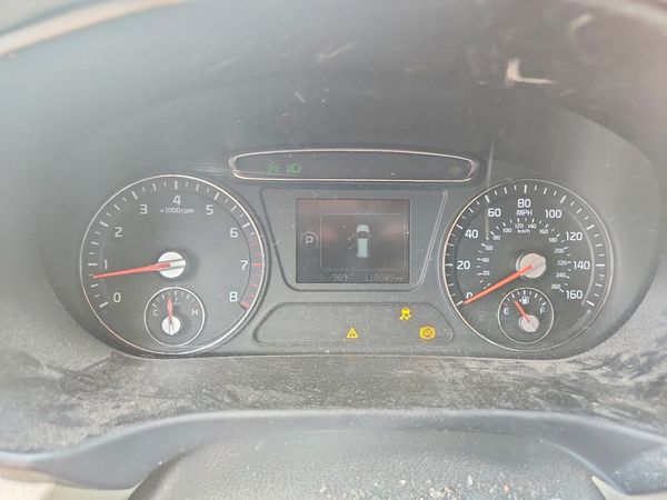 2018 KIA SORENTO L, LX