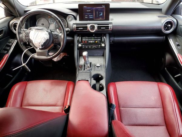 2021 LEXUS IS 300 Comfort