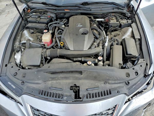 2021 LEXUS IS 300 Comfort