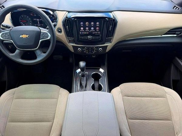 2023 CHEVROLET TRAVERSE LS