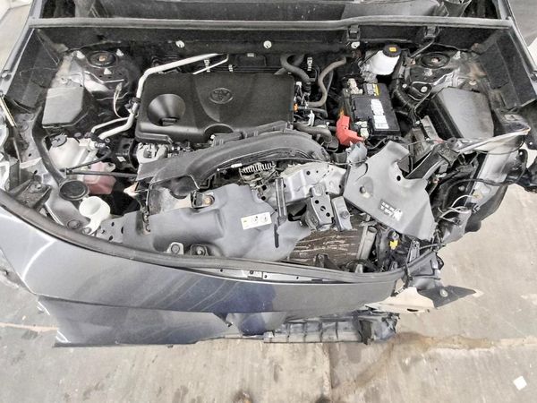 2021 TOYOTA RAV4 LE — Engine bay