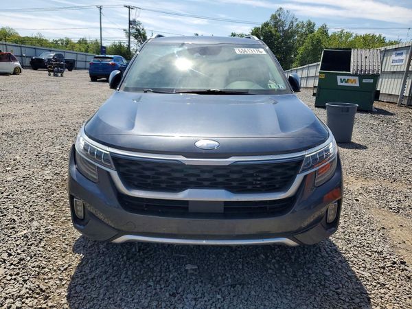 2021 KIA SELTOS SX