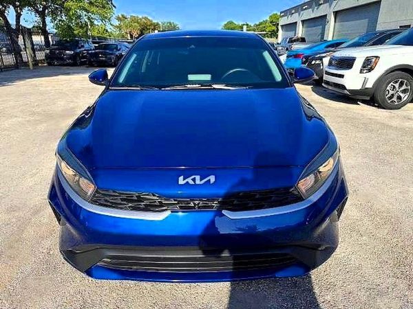 2022 KIA FORTE FE, LXS