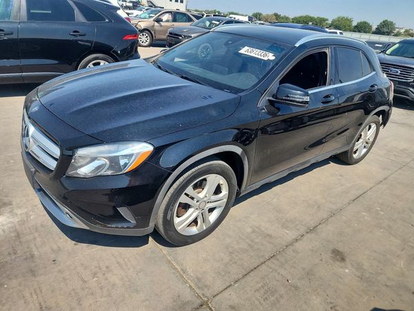 2017 MERCEDES-BENZ GLA GLA250