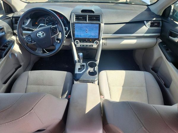 2014 TOYOTA CAMRY