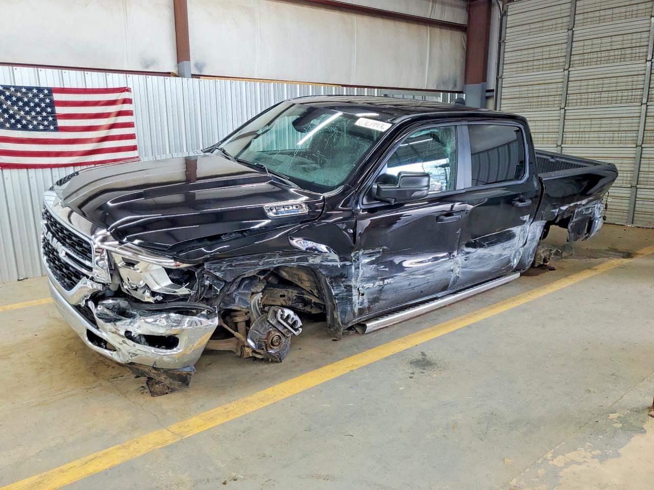 2023 RAM 1500 Big Horn — Front 3/4
