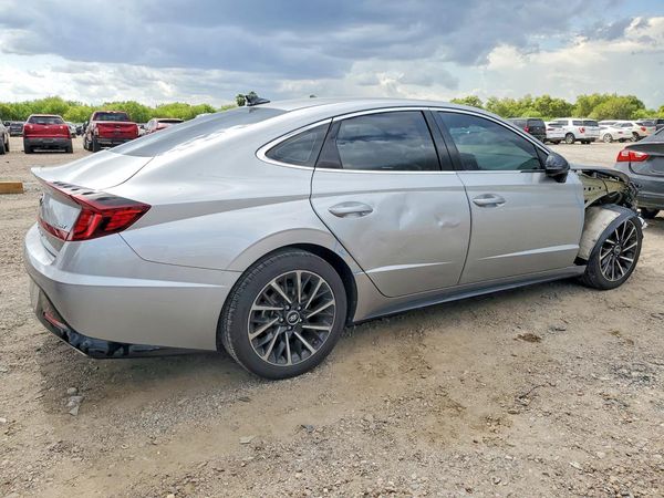 2020 HYUNDAI SONATA