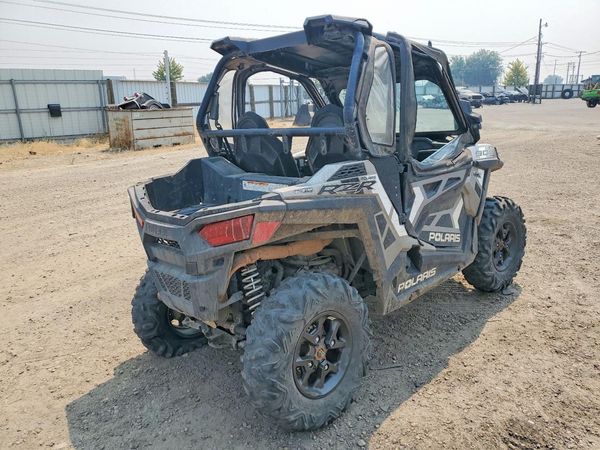 2016 POLARIS 4 WHEELER