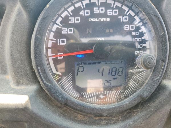 2016 POLARIS 4 WHEELER