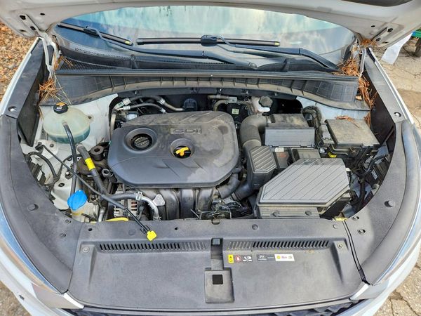 2019 HYUNDAI TUCSON SE