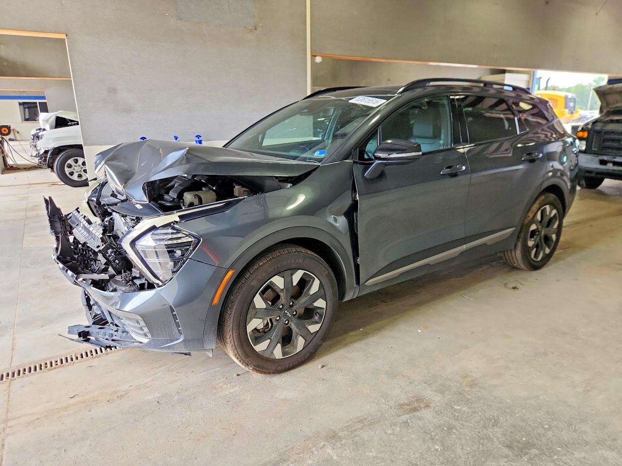 2024 KIA SPORTAGE X-Line