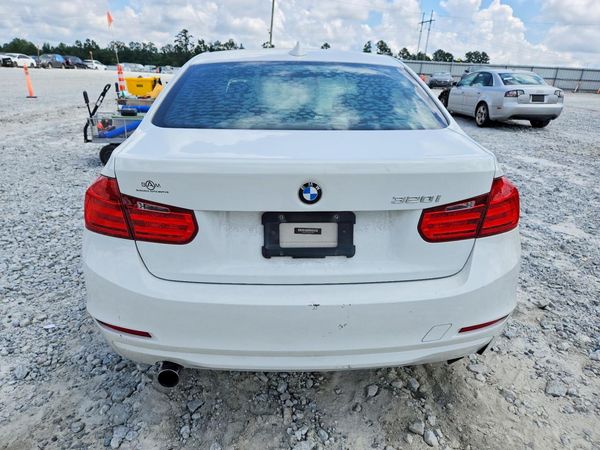 2015 BMW 320 320i