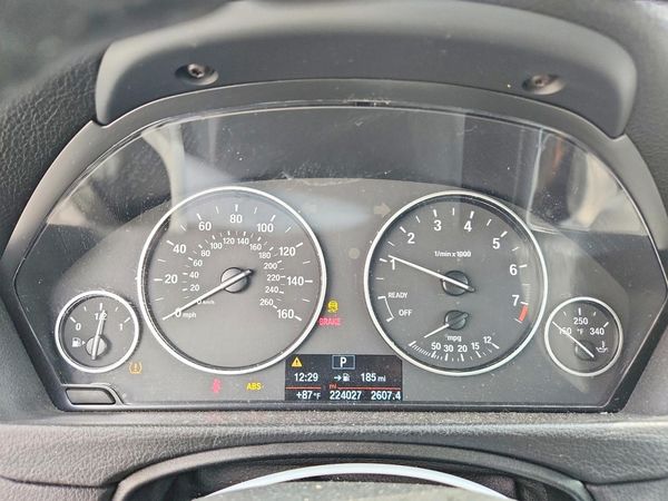 2015 BMW 320 320i