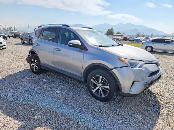 2018 TOYOTA RAV4 Adventure/XLE
