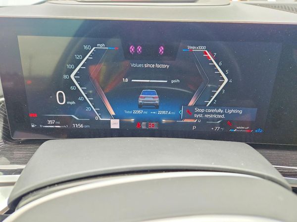 2025 BMW X7 xDrive40i