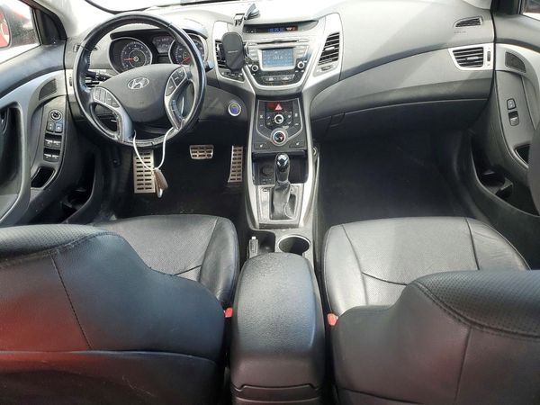 2015 HYUNDAI ELANTRA GLS(Middle)