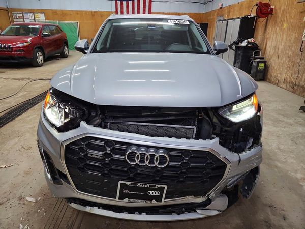 2024 AUDI Q5 E