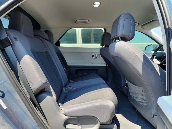 2024 HYUNDAI IONIQ SEL