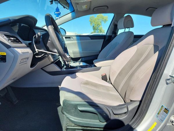2017 HYUNDAI SONATA SE, Eco