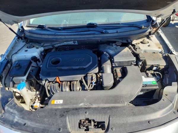 2017 HYUNDAI SONATA SE, Eco