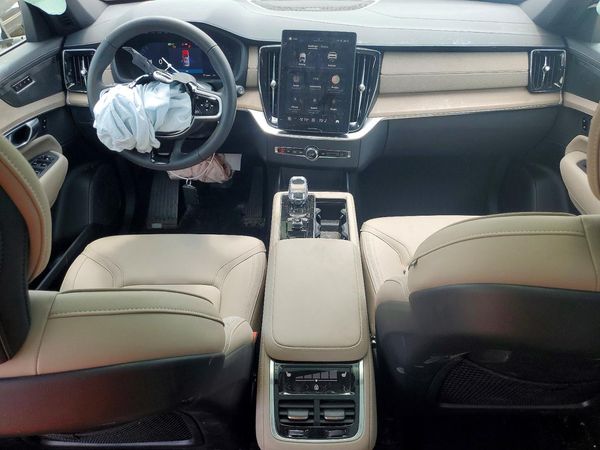 2026 VOLVO XC90 Plus Bright