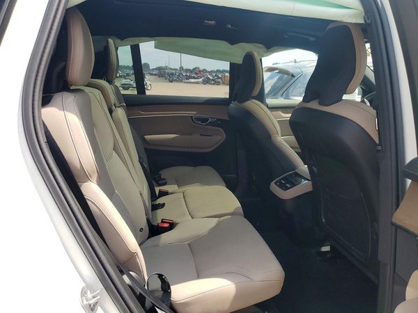 2026 VOLVO XC90 Plus Bright