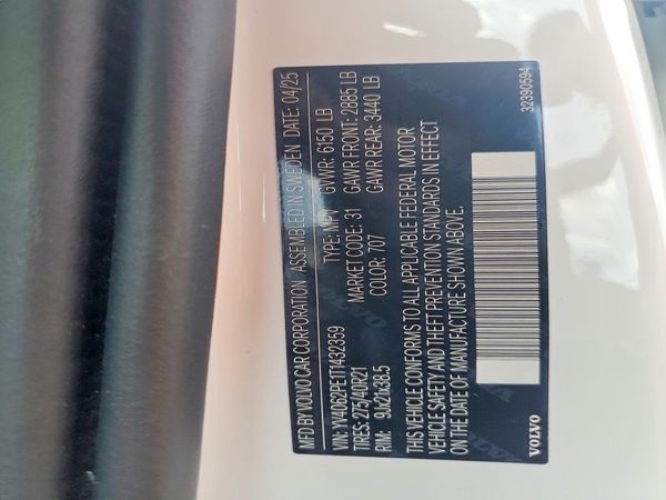 2026 VOLVO XC90 Plus Bright