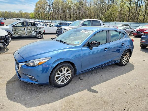 2018 MAZDA 3 Sport