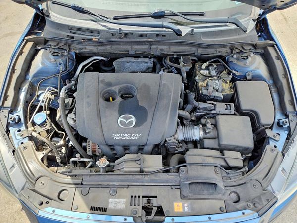 2018 MAZDA 3 Sport