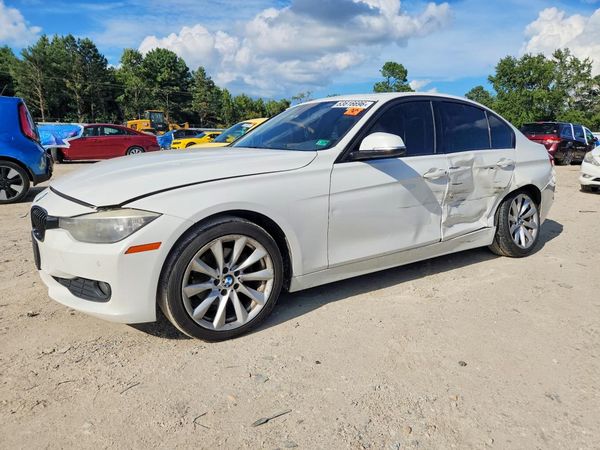 2015 BMW 320