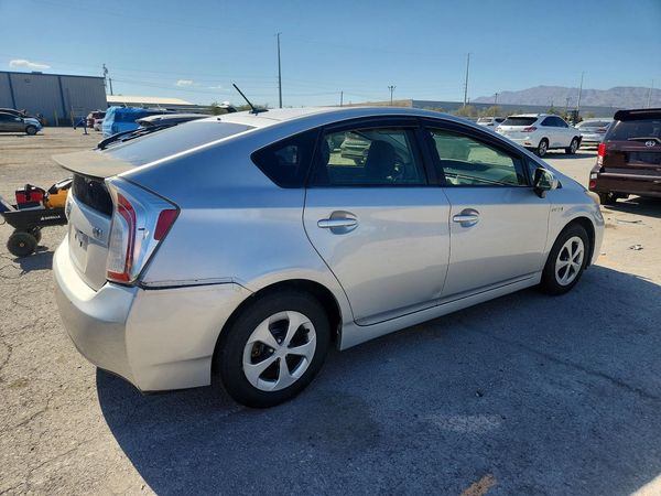 2012 TOYOTA PRIUS